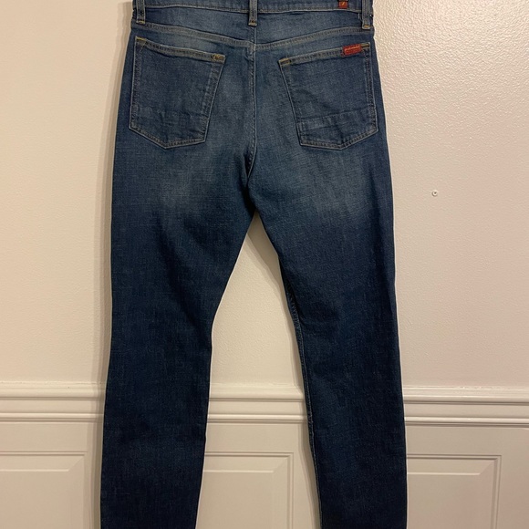 7 For All Mankind Men's
Adrien Slim Tapered Jeans
Size 33 x 32 Cotton Hemp Denim - Picture 9 of 16